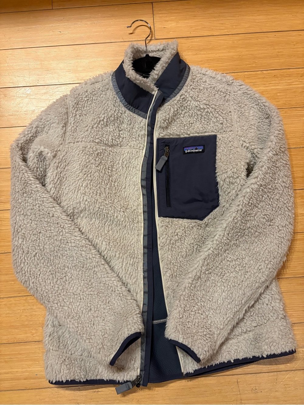 Patagonia Women’s Cream Sherpa Jacket with Navy Chest Pocket